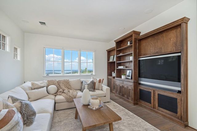 4610 Gresham Dr, El Dorado Hills, CA 95762