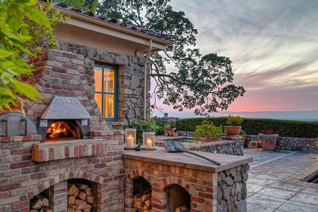 4610 Gresham Dr, El Dorado Hills, CA 95762