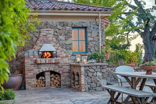 4610 Gresham Dr, El Dorado Hills, CA 95762