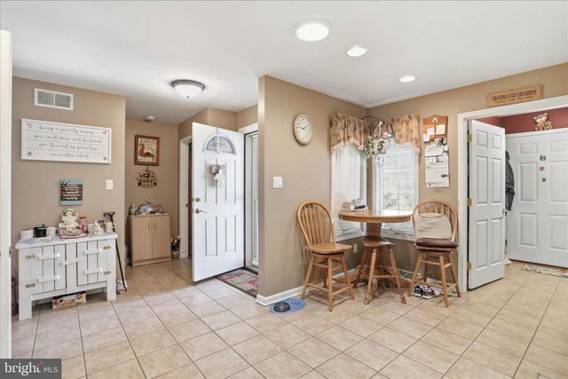 3822 FARMSTEAD DRIVE, Fayetteville, PA 17222