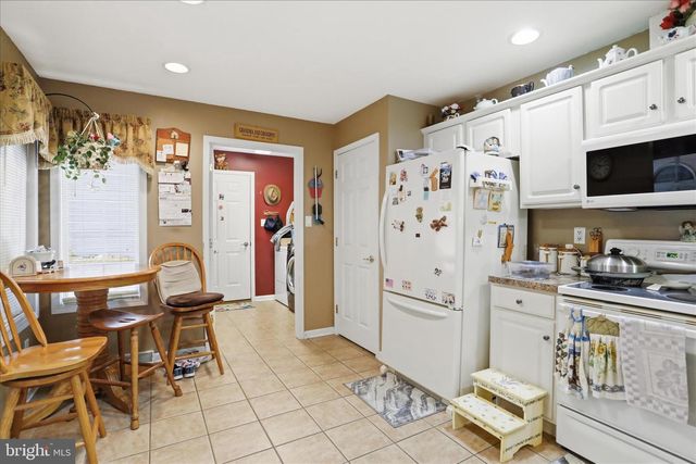 3822 FARMSTEAD DRIVE, Fayetteville, PA 17222