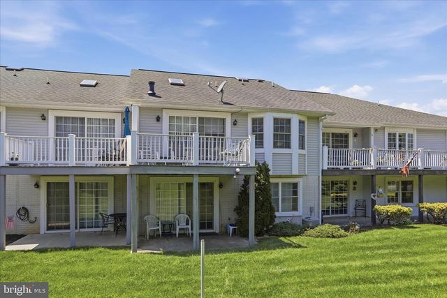 3822 FARMSTEAD DRIVE, Fayetteville, PA 17222