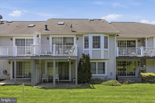 3822 FARMSTEAD DRIVE, Fayetteville, PA 17222