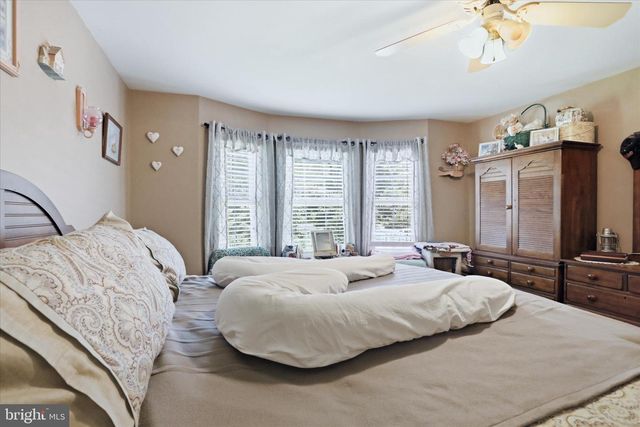 3822 FARMSTEAD DRIVE, Fayetteville, PA 17222