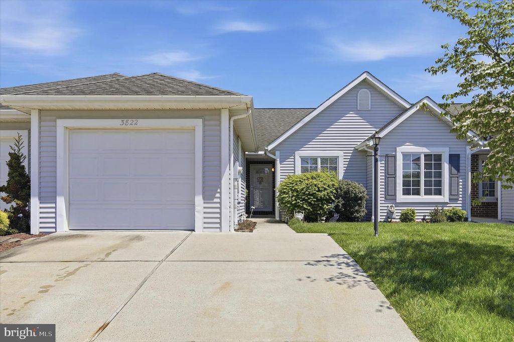 3822 FARMSTEAD DRIVE, Fayetteville, PA 17222