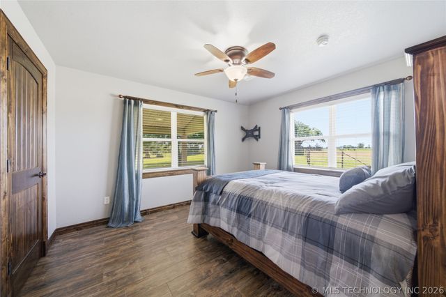 422985 E 1080 Road, Checotah, OK 74426