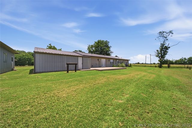 422985 E 1080 Road, Checotah, OK 74426