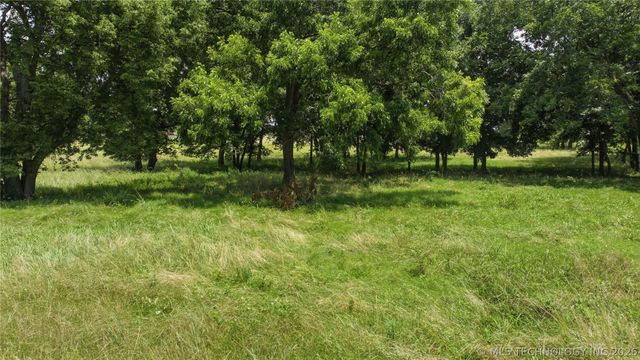 422985 E 1080 Road, Checotah, OK 74426