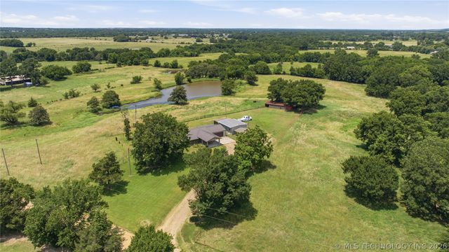 422985 E 1080 Road, Checotah, OK 74426