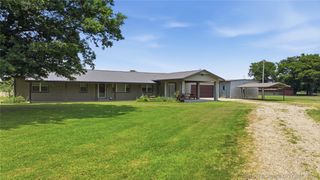 422985 E 1080 Road, Checotah, OK 74426