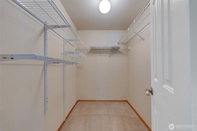 2052 NE Marina Vista Court, Poulsbo, WA 98370