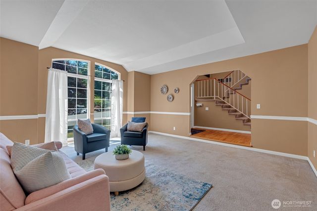2052 NE Marina Vista Court, Poulsbo, WA 98370