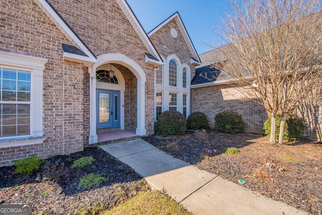 215 Highland Park Drive, Bonaire, GA 31005