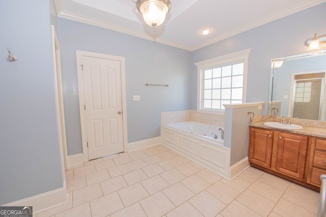 215 Highland Park Drive, Bonaire, GA 31005