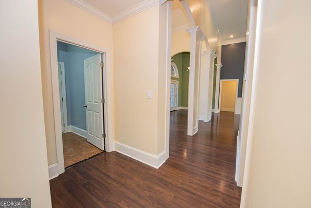 215 Highland Park Drive, Bonaire, GA 31005