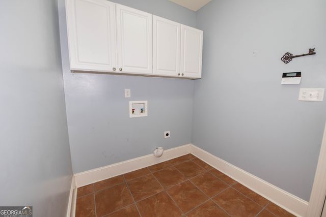 215 Highland Park Drive, Bonaire, GA 31005