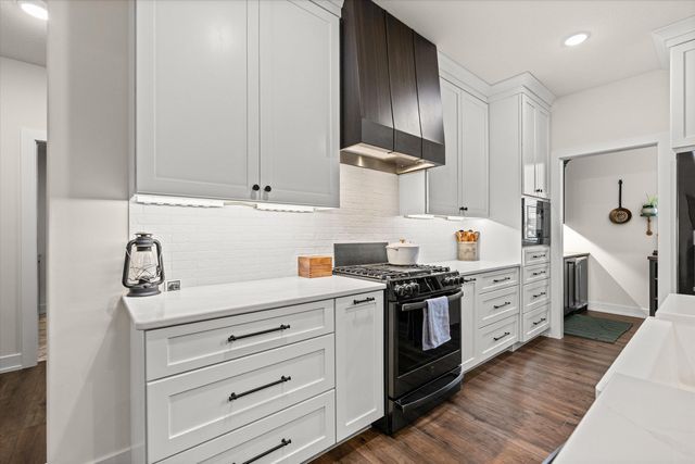 105 WALTON HEATH CT, Columbia, MO 65201