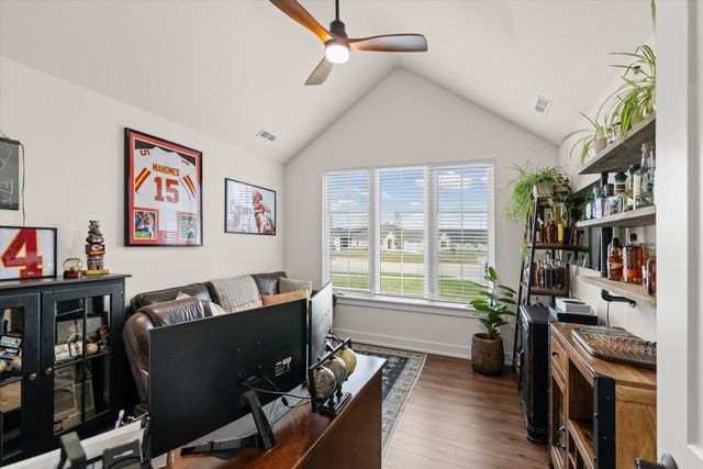 105 WALTON HEATH CT, Columbia, MO 65201