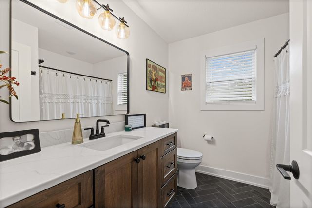 105 WALTON HEATH CT, Columbia, MO 65201