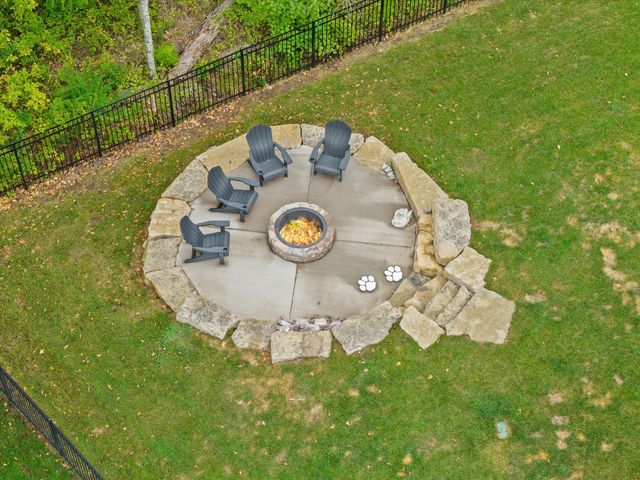105 WALTON HEATH CT, Columbia, MO 65201