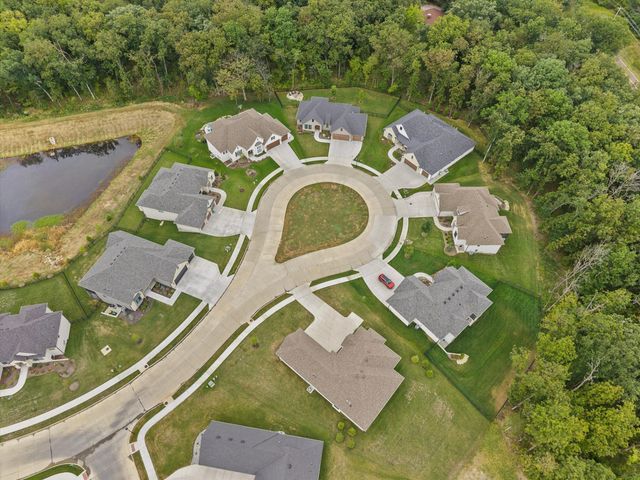 105 WALTON HEATH CT, Columbia, MO 65201