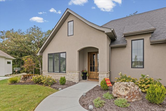 105 WALTON HEATH CT, Columbia, MO 65201