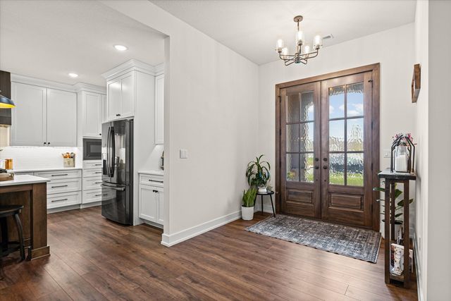 105 WALTON HEATH CT, Columbia, MO 65201