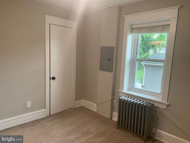 1301 BULLENS LN, Woodlyn, PA 19094