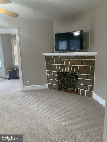 1301 BULLENS LN, Woodlyn, PA 19094