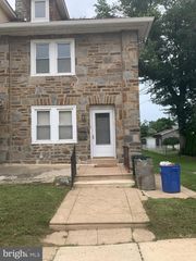 1301 BULLENS LN, Woodlyn, PA 19094