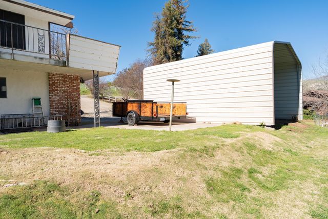 16610 Mustang Drive, Springville, CA 93265