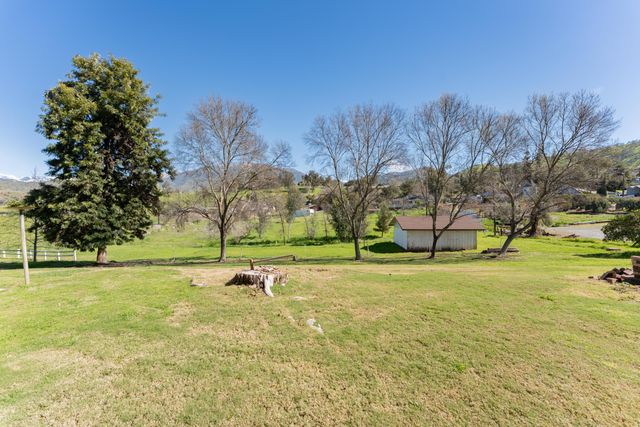 16610 Mustang Drive, Springville, CA 93265