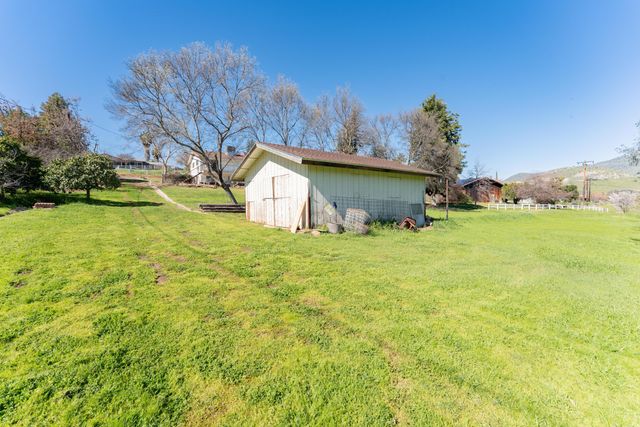 16610 Mustang Drive, Springville, CA 93265