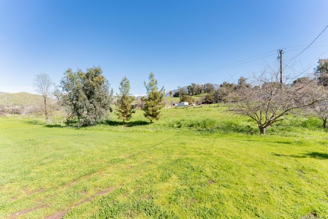 16610 Mustang Drive, Springville, CA 93265