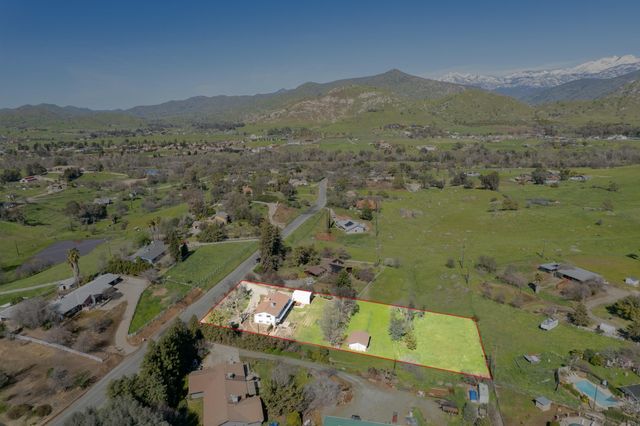 16610 Mustang Drive, Springville, CA 93265