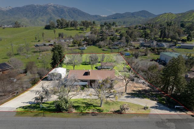 16610 Mustang Drive, Springville, CA 93265