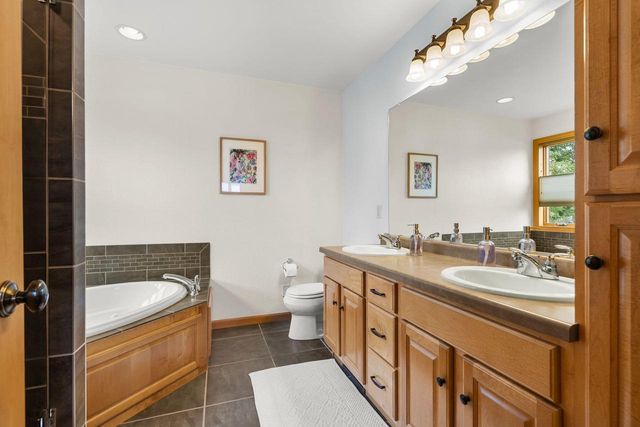 W6571 AUSTIN DRIVE, Appleton, WI 54915