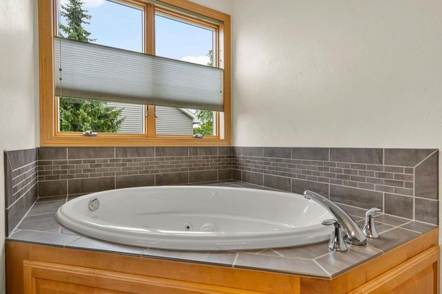W6571 AUSTIN DRIVE, Appleton, WI 54915