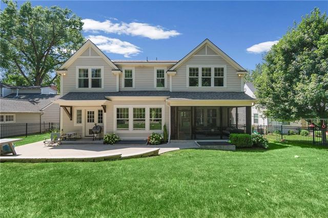 5331 Falmouth Road, Fairway, KS 66205
