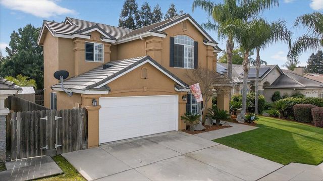 2885 E Ryan Lane, Fresno, CA 93720