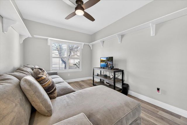 2885 E Ryan Lane, Fresno, CA 93720