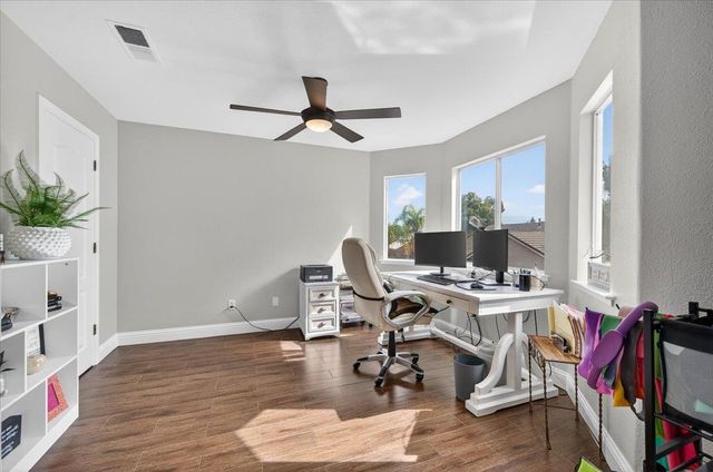 2885 E Ryan Lane, Fresno, CA 93720