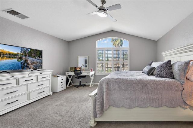 2885 E Ryan Lane, Fresno, CA 93720