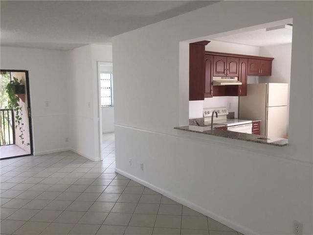 12276 Royal Palm Boulevard A-7, Coral Springs, FL 33065
