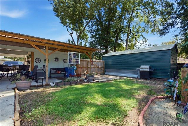 13900 Achord Ln, Walker, LA 70785
