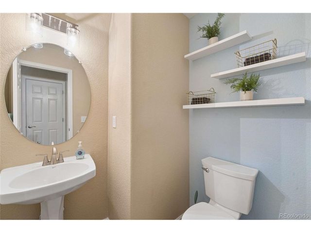 13829 Legend Trl 104, Broomfield, CO 80023