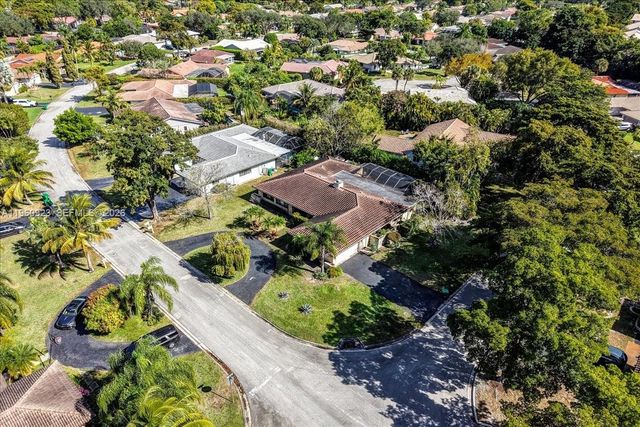 311 NW 101st Ter, Coral Springs, FL 33071