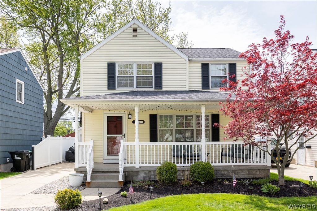 471 Moore Avenue, Tonawanda, NY 14223