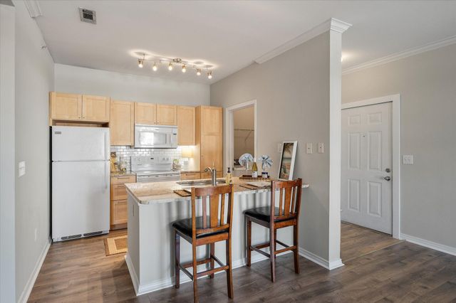 130 River Landing Drive 3216, Daniel Island, SC 29492