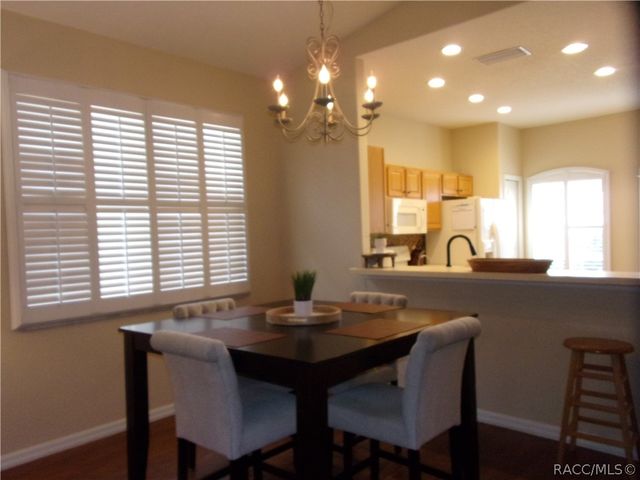 877 W Silver Meadow Loop, Hernando, FL 34442